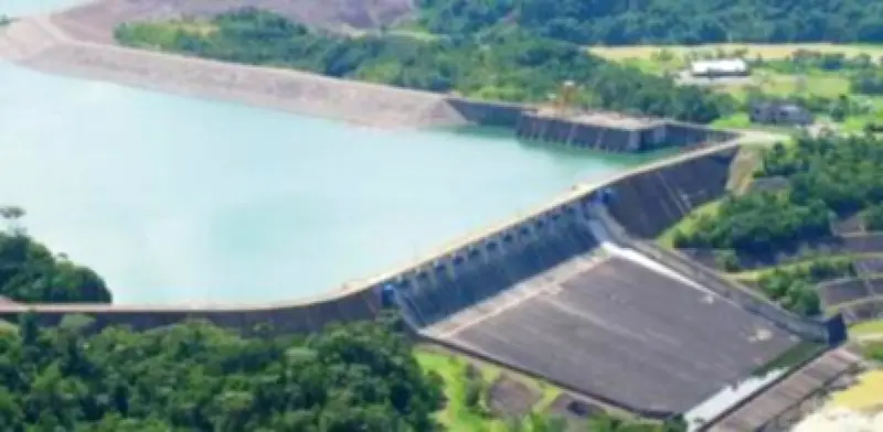 Generadoras públicas adoptan nueva tarifa eléctrica mientras expertos cuestionan su impacto real