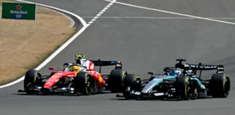 George Russell triunfa en el esprint de China y lidera la Fórmula 1 2026