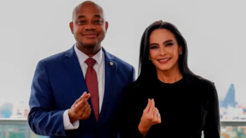 Gilberto Murillo y Luz María Zapata: 'Somos el centro verdadero de los territorios'