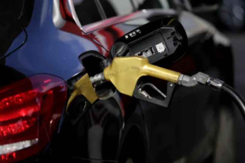 Gobierno elimina subsidios a combustibles industriales y los ajusta a precios de mercado