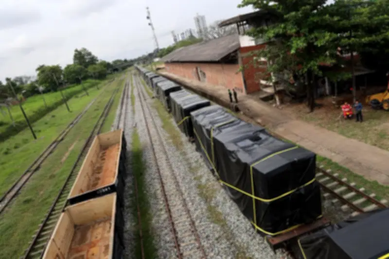 Gobierno firma acuerdo para habilitar tren de pasajeros en corredor La Dorada-Chiriguaná