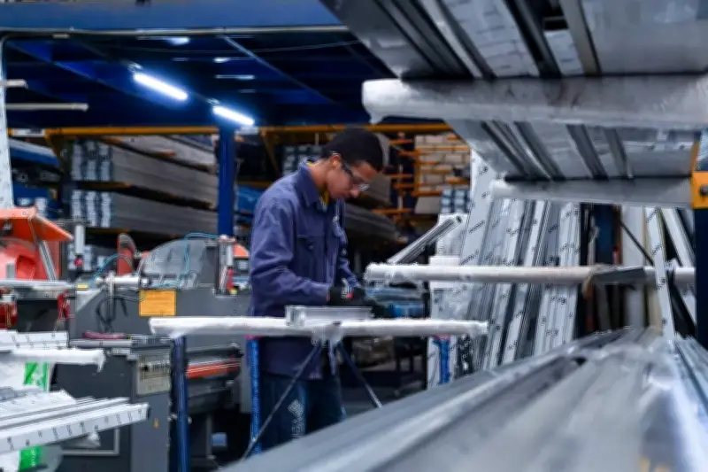 Gobierno Petro crea sindicatos por sectores mediante decreto, tras fracaso en reforma laboral