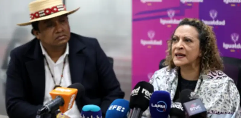 Gobierno reglamenta Fondo 'No es Hora de Callar' para proteger a periodistas mujeres