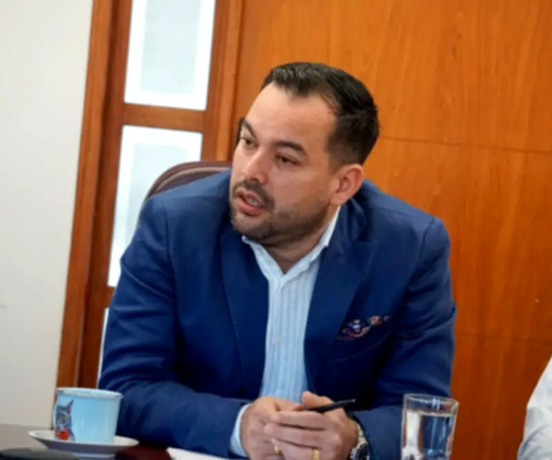 Gobierno y mineros acuerdan fin de paro en Bajo Cauca y creación de distrito minero