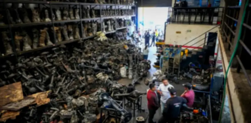 Golpe a mafias de autopartes en La Estanzuela: motores adulterados y capturas en operativo masivo