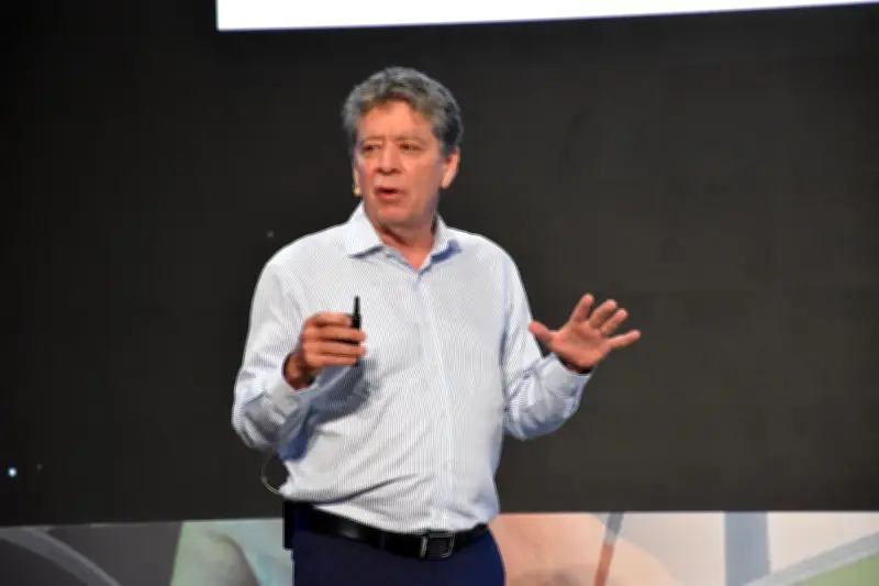 Gremios empresariales de Colombia y Ecuador exigen diálogo ante guerra arancelaria