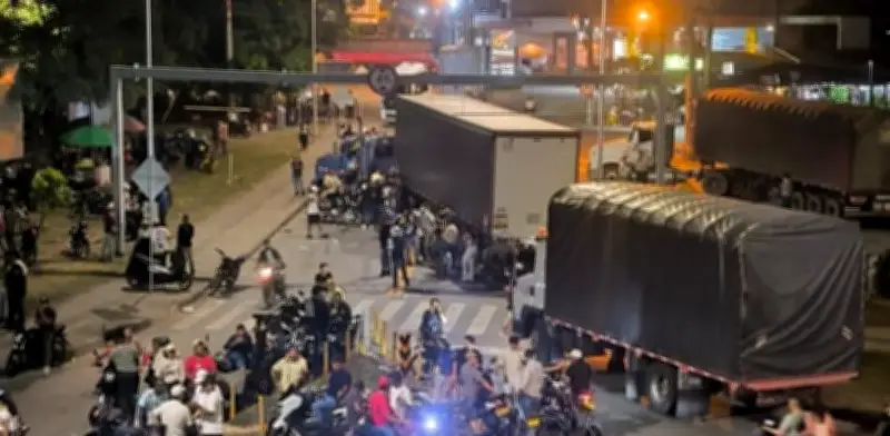 Grupos armados presionan paro minero en Bajo Cauca para mantener economías ilegales