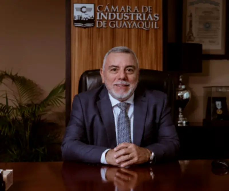 Guerra arancelaria Colombia-Ecuador afecta a más de 7.000 empresas y amenaza relaciones comerciales históricas