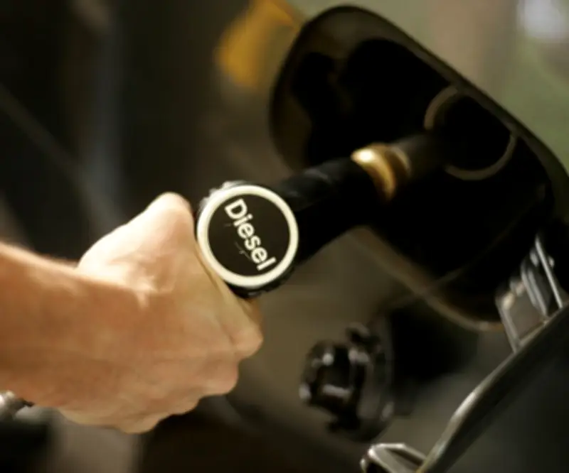 Guerra con Irán dispara precios del diésel global al interrumpir suministros clave