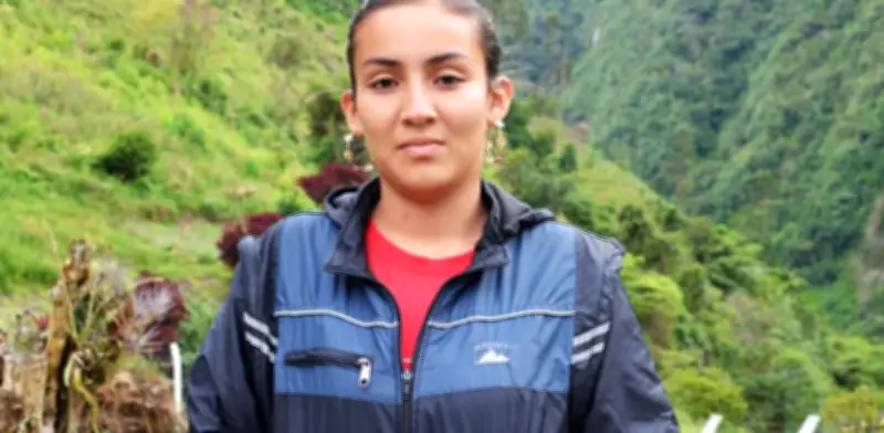 Hija encuentra el cuerpo de su madre tras 15 años de búsqueda en las montañas de Chaparral