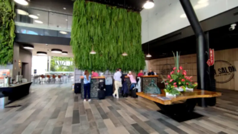 Hoteles colombianos enfrentan presión en rentabilidad por salario mínimo y reducción de jornada