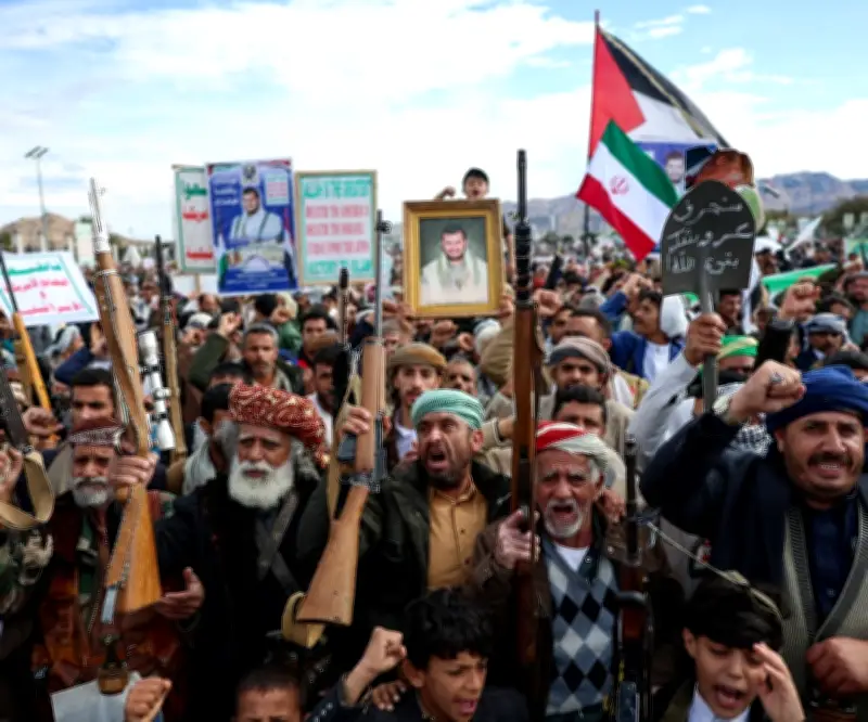 Hutíes respaldados por Irán entran en guerra mientras EE.UU. refuerza tropas en Oriente Medio