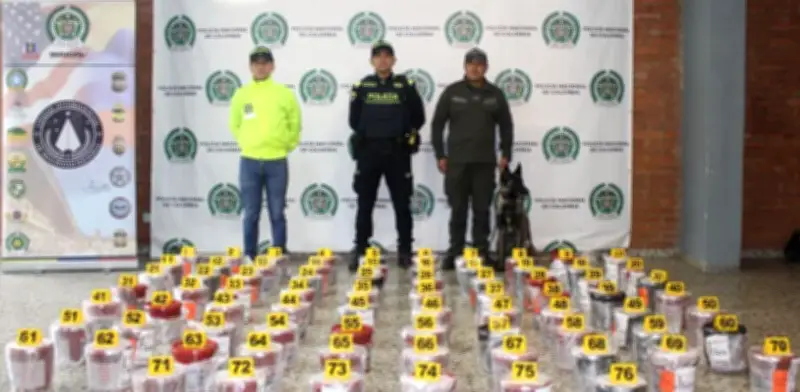 Incautan 282 kilos de cocaína con destino a San Andrés en bodegas del Aeropuerto El Dorado