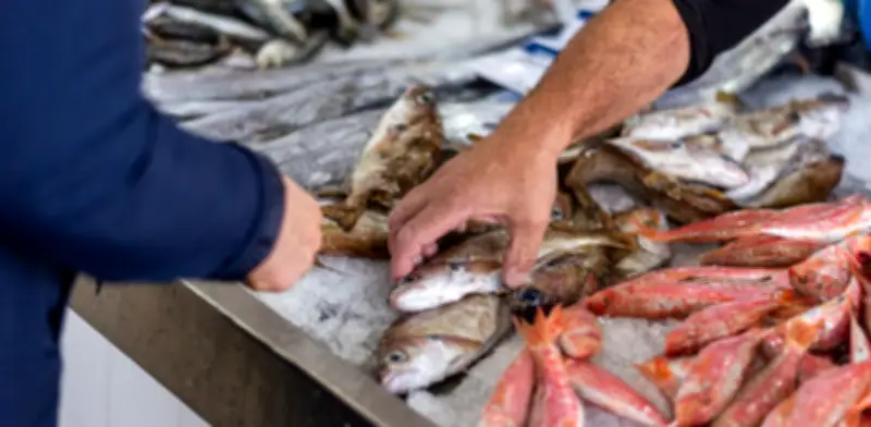 Intoxicaciones en Semana Santa: alerta por alimentos y licor adulterado