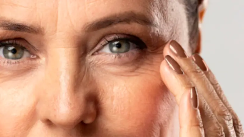Investigación revela que el colágeno no elimina arrugas, solo mejora apariencia de la piel