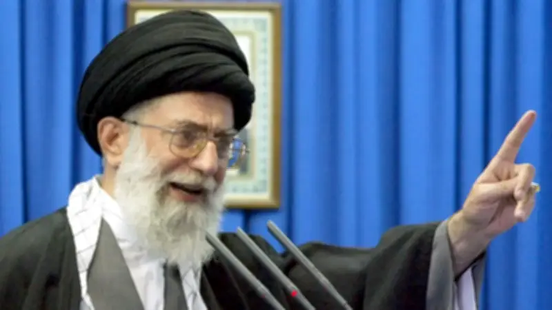 Irán decreta 40 días de luto y 7 feriados tras fallecimiento de su Líder Supremo Ali Jamenei