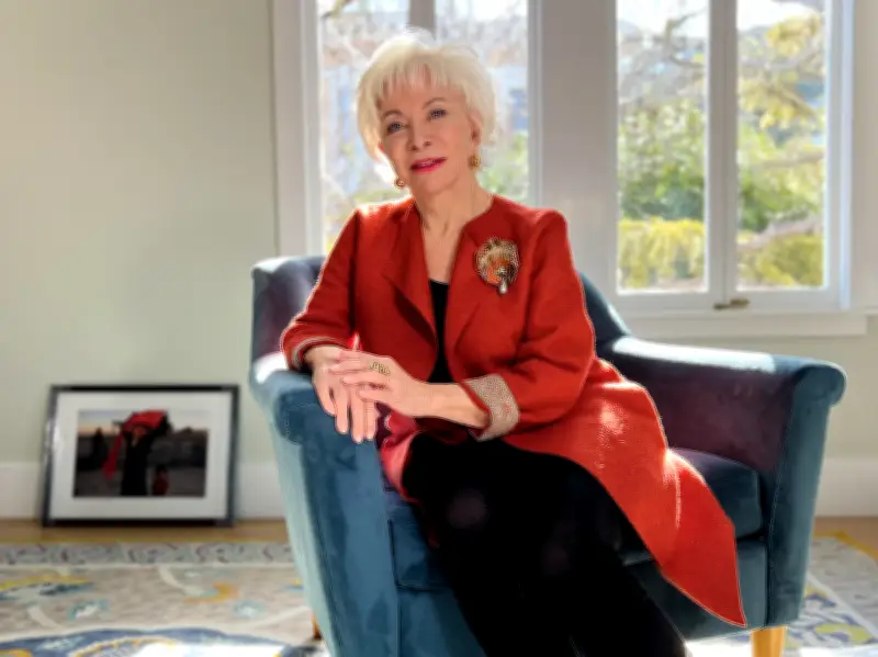 Isabel Allende: 'Dos palabras' se adapta a cortometraje animado con realismo mágico