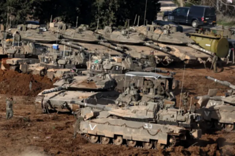 Israel intensifica ataques en Líbano contra Hezbolá desde frontera