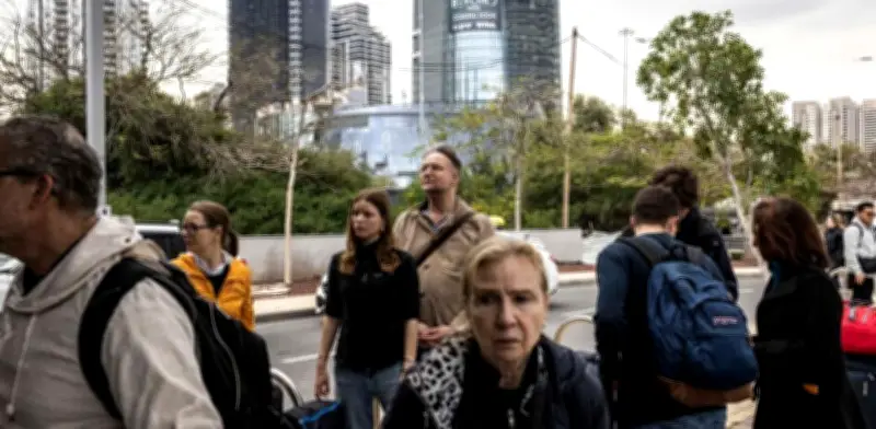 Israel lanza ofensiva masiva contra Teherán en sexto día de guerra con Irán