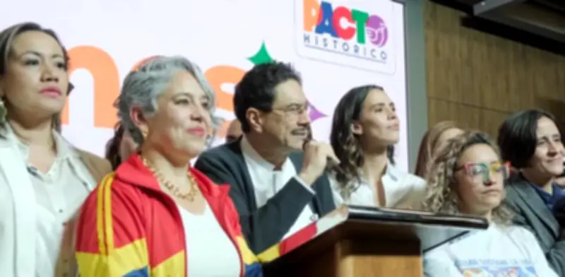 Iván Cepeda inicia diálogos políticos para ampliar su coalición presidencial