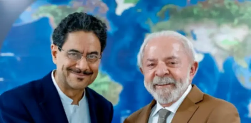 Iván Cepeda se reúne con Lula da Silva en Brasilia durante gira presidencial