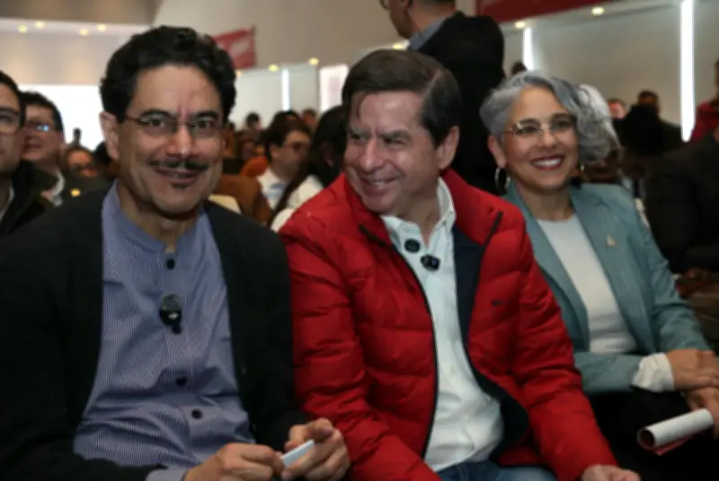 Iván Cepeda y Juan Fernando Cristo sellan acuerdo político para las elecciones presidenciales