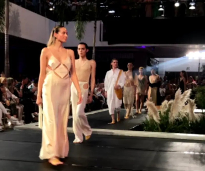 Ixel Moda desembarca en Valledupar con pasarela inspirada en clásicos vallenatos