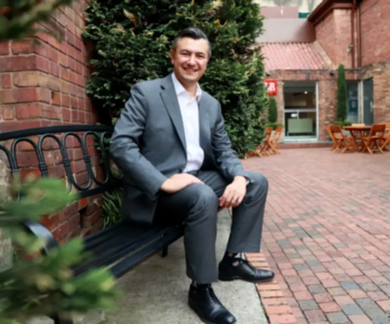 Javier Salinas, economista jefe de LarrainVial, analiza el mercado de inversiones local e internacional