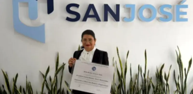 Jennifer Pedraza cuestiona validez del título de Sandra Ramírez por irregularidades en la Fundación San José