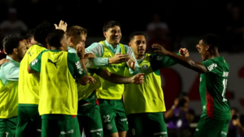 Jhon Arias brilla en Brasil con golazo antes de unirse a la Selección Colombia