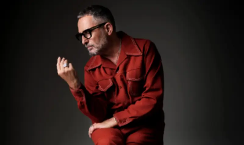 Jorge Drexler confirma su regreso a Colombia con concierto en Bogotá para 2026