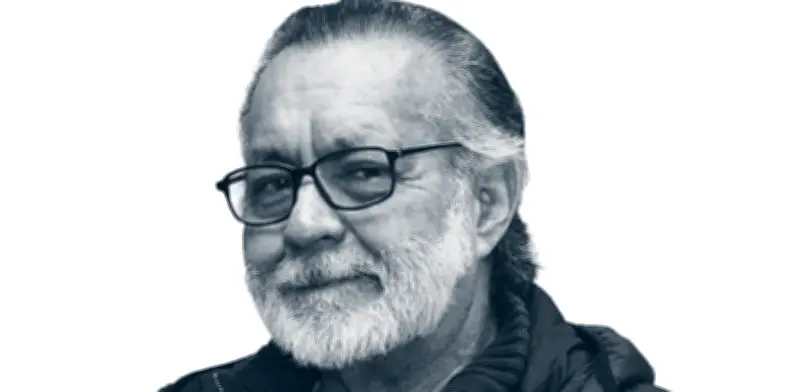 Jotamario Arbeláez revive el bolero con poesía y erotismo en 'Desnudando el bolero'