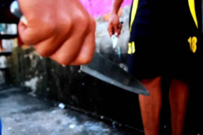 Joven de 24 años muere tras puñalada en el cuello durante riña en Floridablanca