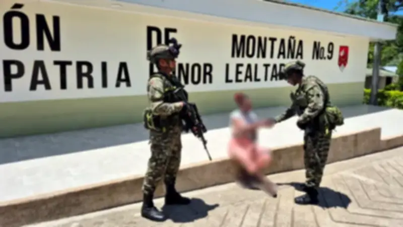 Joven excombatiente se entrega al Ejército en Huila tras dos años en grupo armado ilegal