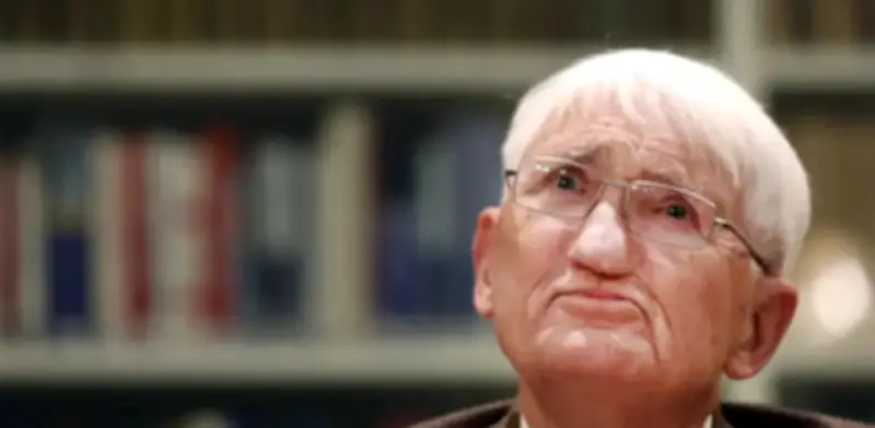 Jürgen Habermas: El filósofo clave para comprender la crisis democrática actual