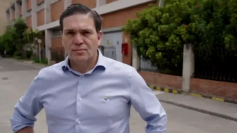 Juan Carlos Pinzón anuncia retiro definitivo de la vida pública tras perder consulta