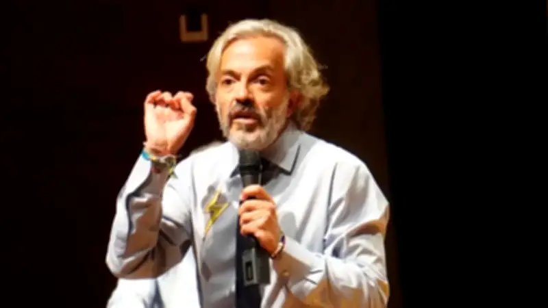 Juan Daniel Oviedo: el fenómeno electoral que superó el millón de votos sin maquinaria partidista