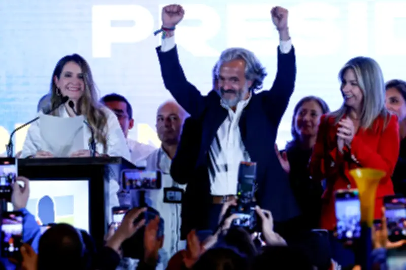 Juan Daniel Oviedo pone como condición el respeto al Acuerdo de Paz para ser fórmula de Paloma Valencia