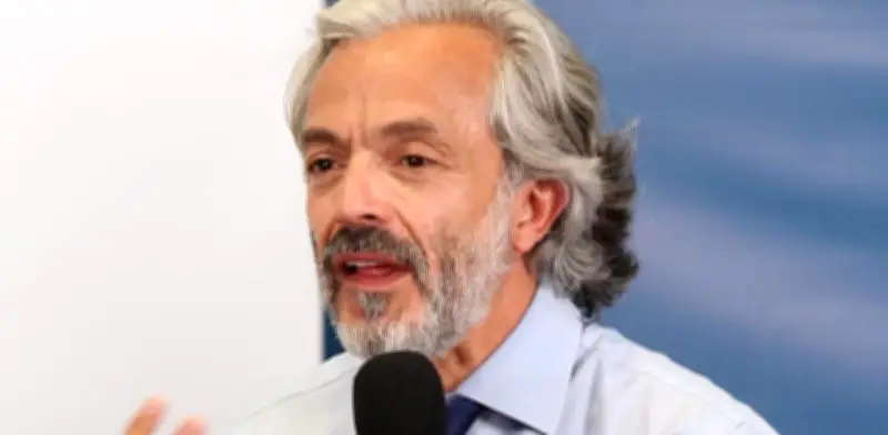 Juan Daniel Oviedo supera récord de votos de Francia Márquez en consultas interpartidistas