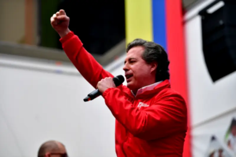 Juan Manuel Galán entrega legado del Nuevo Liberalismo al Centro Democrático