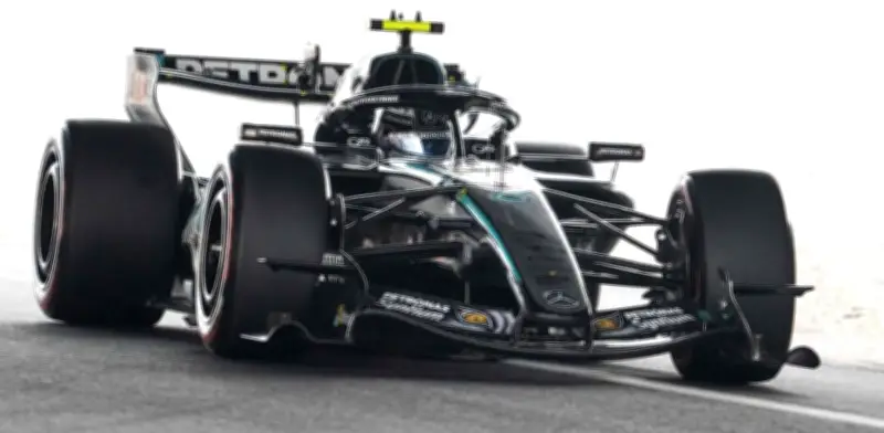 Kimi Antonelli logra la pole en Japón: Mercedes domina la parrilla en Suzuka