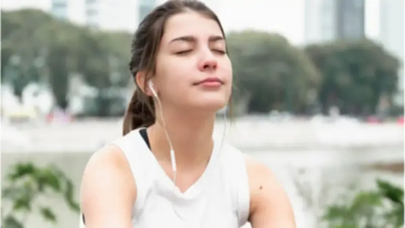 La ciencia respalda el poder de la respiración consciente para la salud emocional y mental