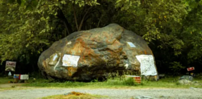 La gran roca de Armero no es volcánica: estudios revelan su verdadero origen metamórfico