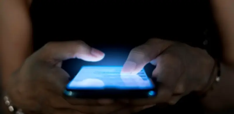 La IA homogeniza el pensamiento humano y amenaza la diversidad cognitiva, advierten científicos