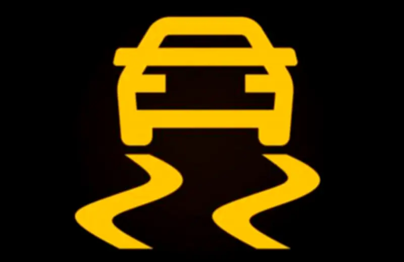 La luz del ESP en el tablero: cuándo es señal de alerta y cuándo indica funcionamiento normal