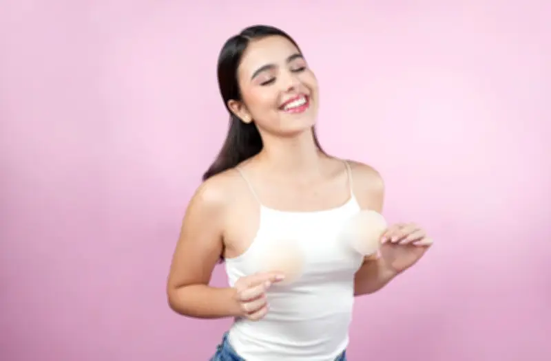 La revolución 'bra-free' transforma la lencería: mercado de USD 402 millones en Colombia