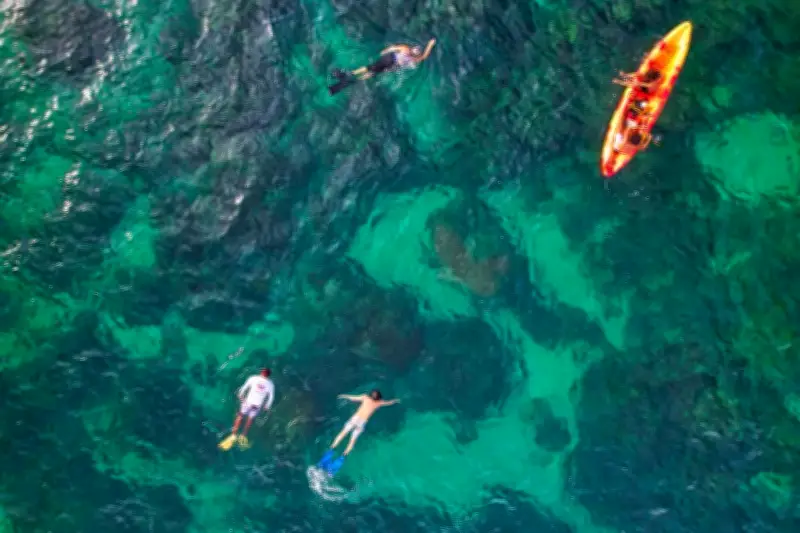 La Vinia Fiori: La antropóloga que cultiva jardines submarinos en las Islas del Rosario