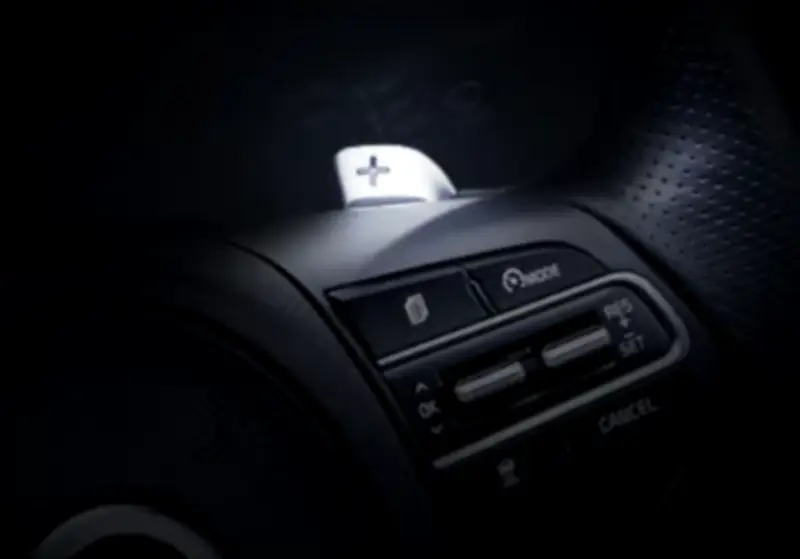 Las palancas de cambio detrás del volante: Una herramienta subutilizada que mejora la conducción