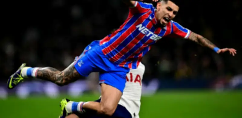 Lesión de Daniel Muñoz preocupa a Selección Colombia a días del Mundial