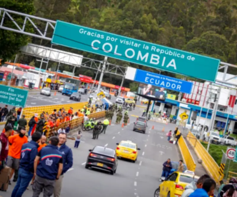 Levantan bloqueo en frontera Colombia-Ecuador tras pérdidas de US$5 millones diarios